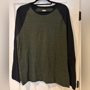 Tags on! Old Navy Men’s Long-Sleeve Shirt
